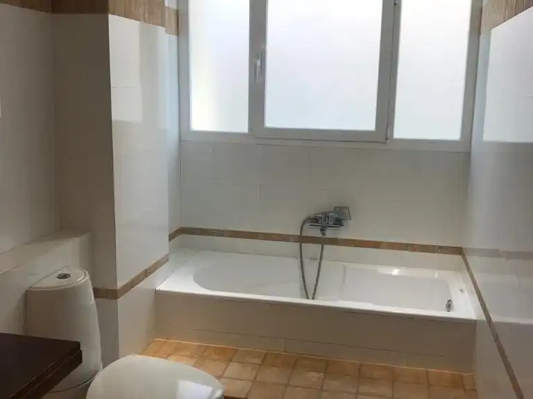 Bathroom of Flat for sale in Alzira  with Storage room and Balcony