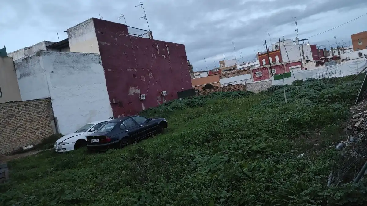Terreni e lotti in vendita a Av. de Hytasa, imagen 3