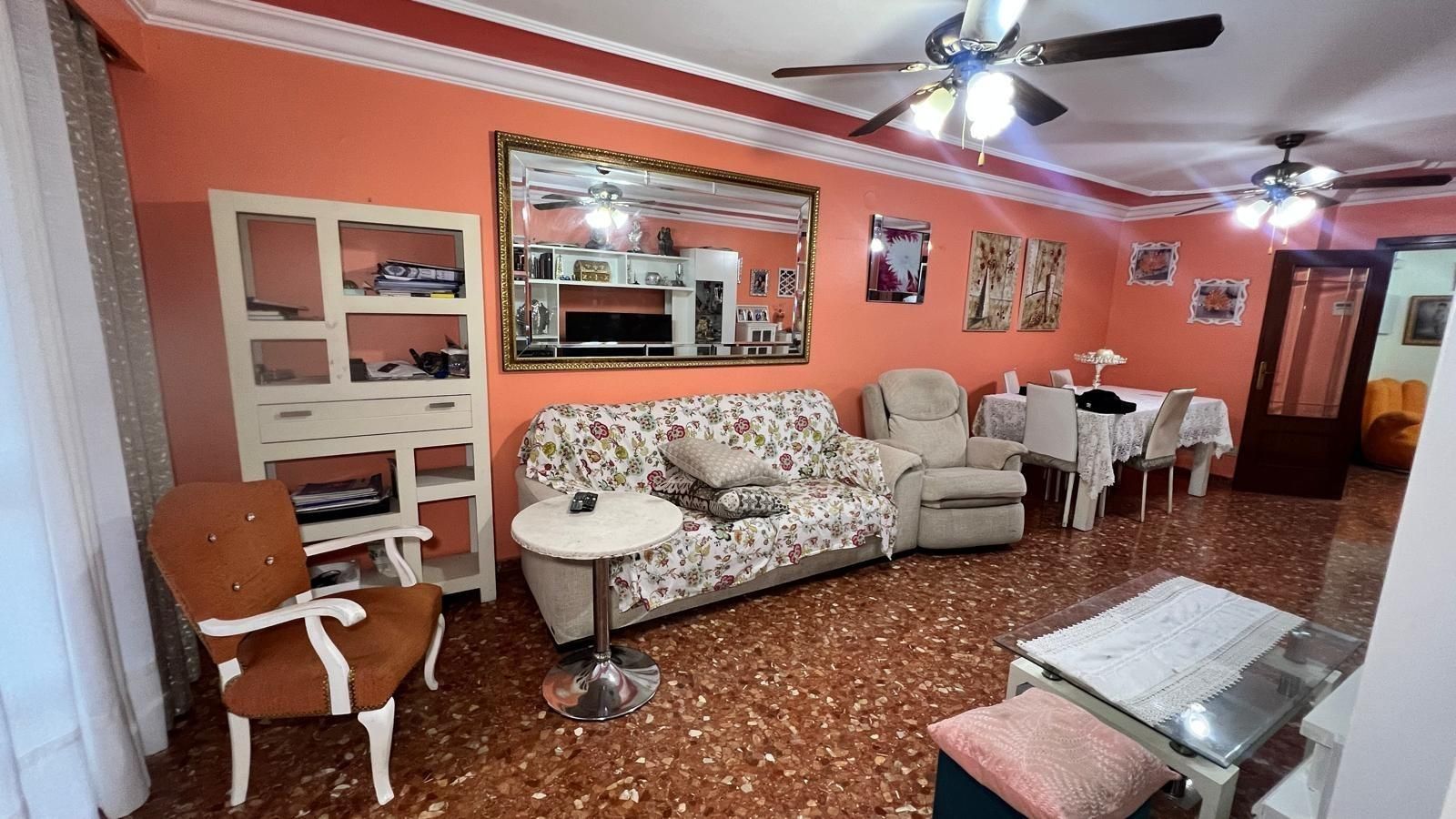 Living room of Flat for sale in Castellón de la Plana / Castelló de la Plana  with Air Conditioner, Heating and Storage room