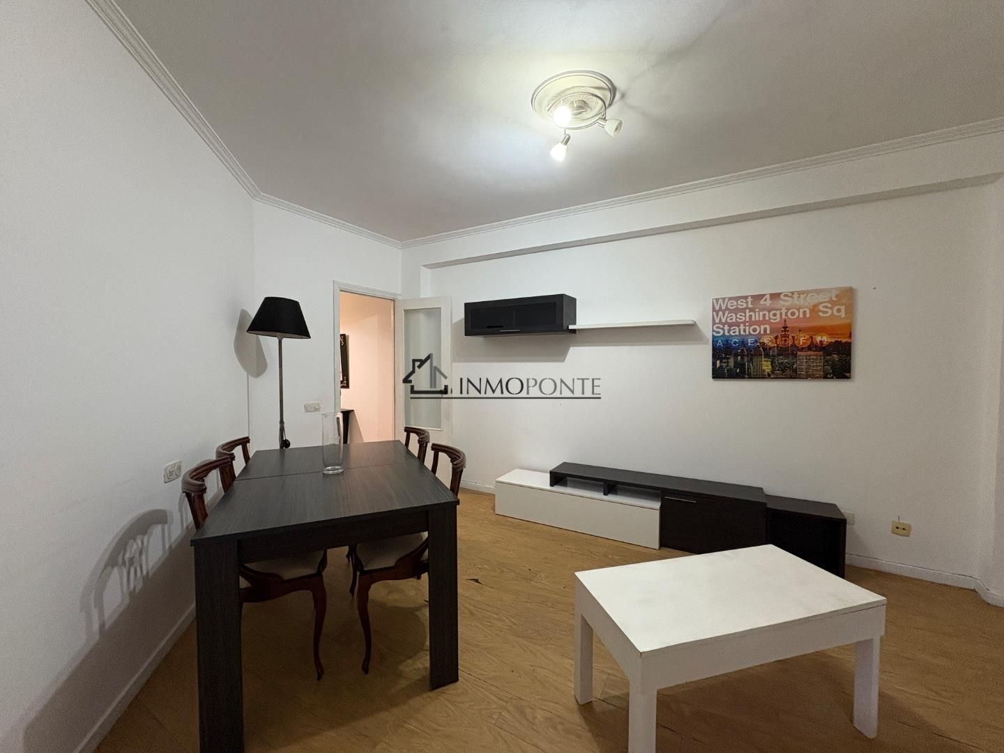 Sala d'estar de Pis en venda en Pontevedra Capital 