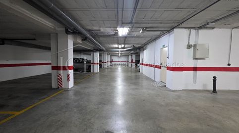 Foto 4 de Garatge en venda a Avenida Ramon y Cajal, Puerto Deportivo, Fuengirola