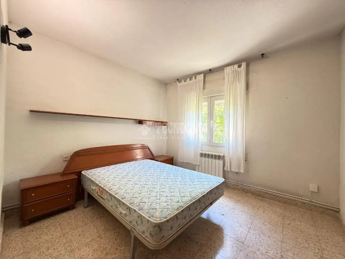 Habitación de Casa adosada en venta en Galapagar con Calefacción