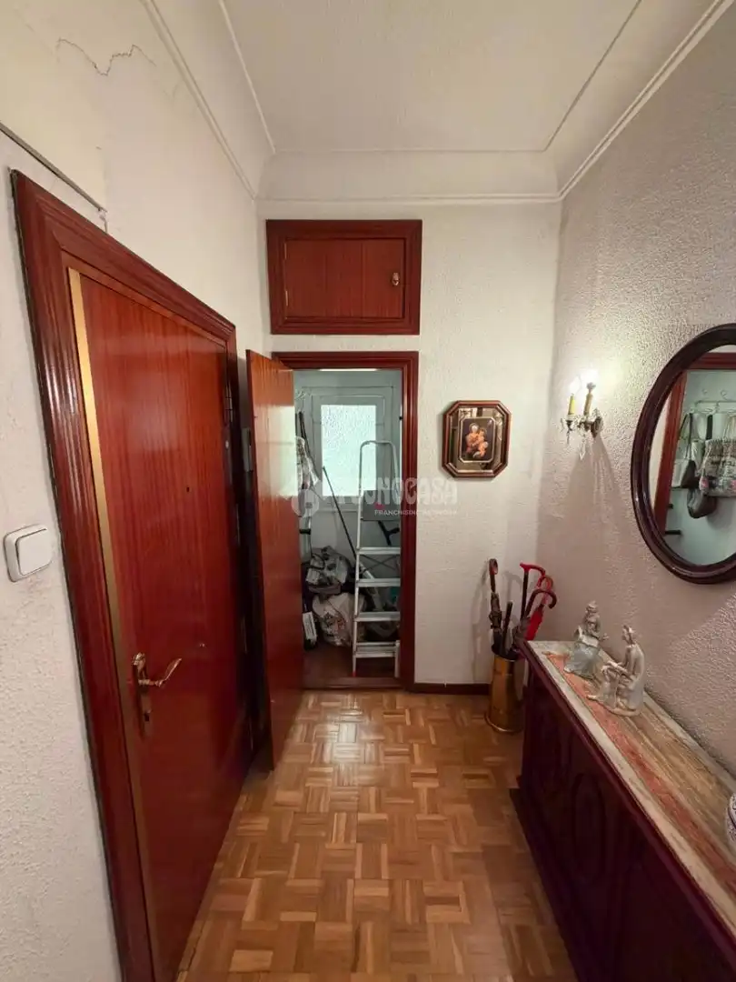Flat for sale in Madrid