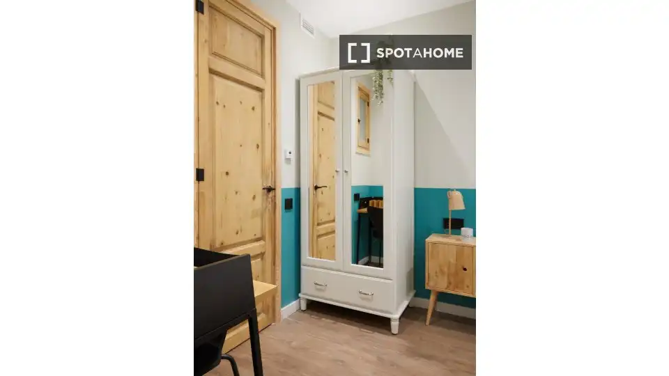 Habitación de Piso de alquiler en Barcelona con Aire acondicionado, Calefacción y Amueblado