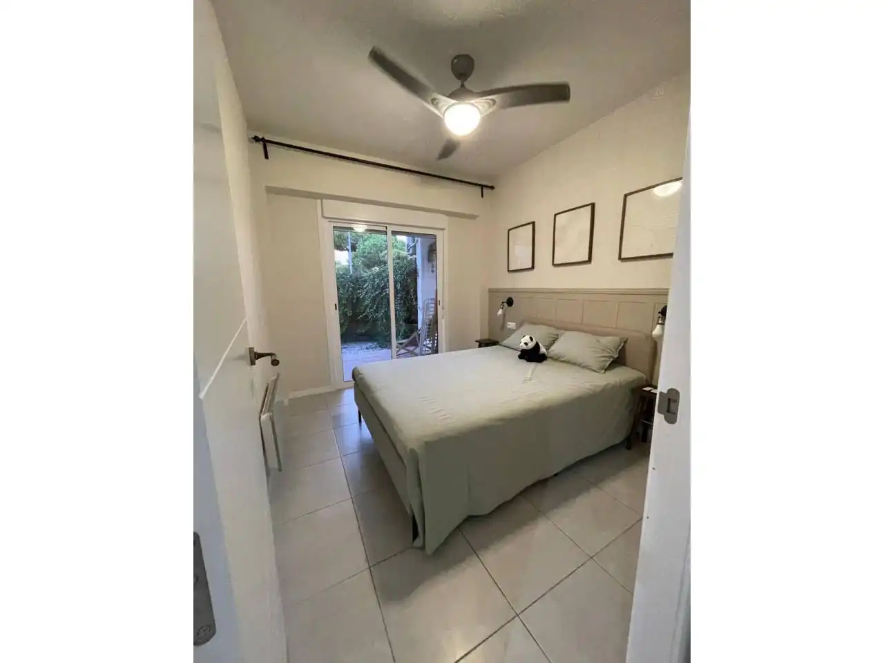 Schlafzimmer von Wohnung zur Miete in Castelldefels mit Klimaanlage, Privatgarten und Terrasse