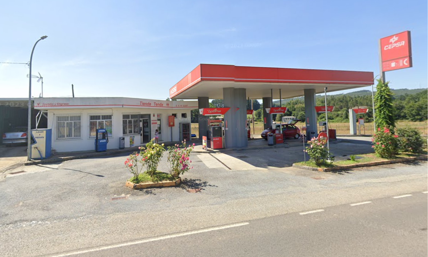 Industrial buildings for sale in Pol
