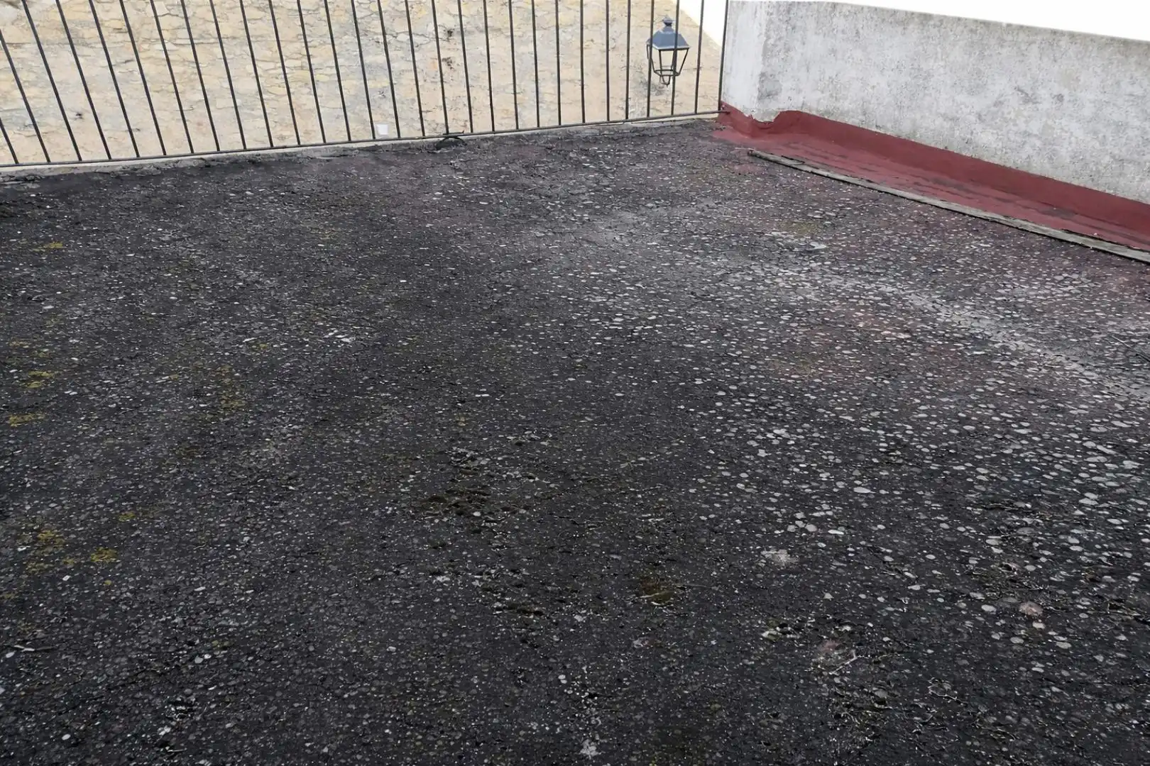 Außenansicht von Einfamilien-Reihenhaus zum Verkauf in Benigànim mit Terrasse und Abstellraum