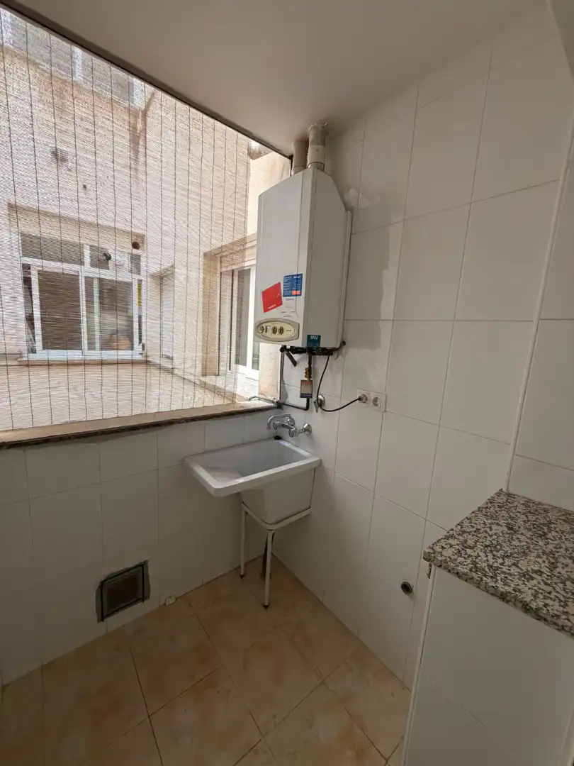Badezimmer von Wohnung zur Miete in Maracena mit Heizung, Parkett und Terrasse