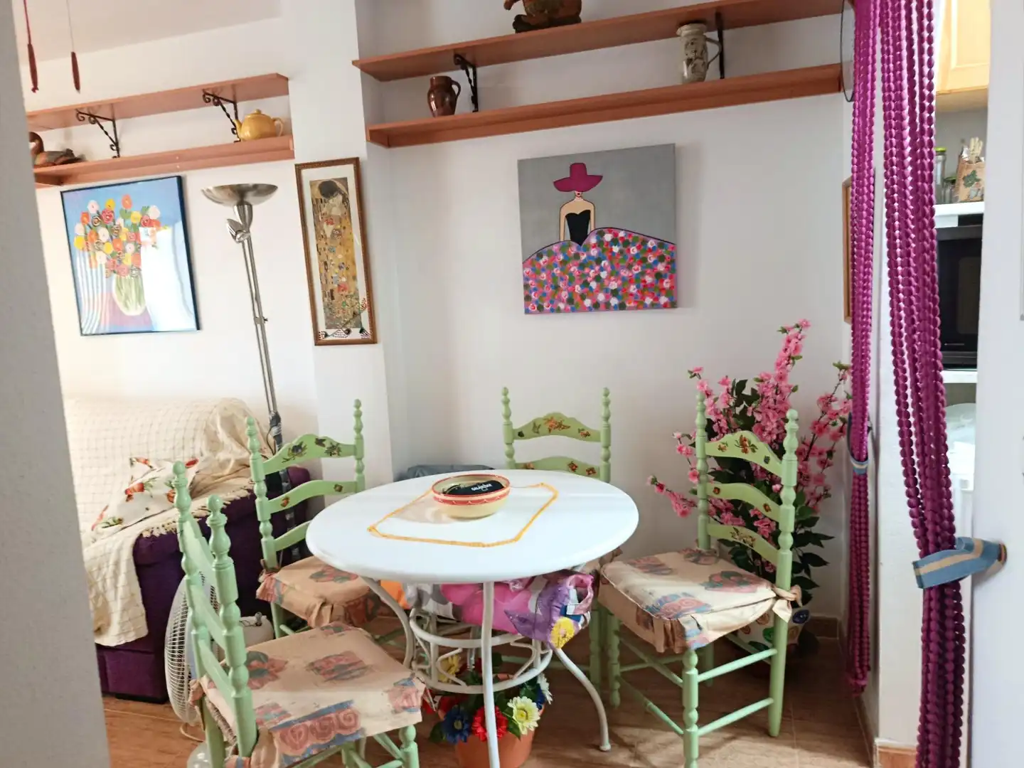 Menjador de Casa adosada en venda en Castalla amb Jardí privat, Terrassa i Moblat