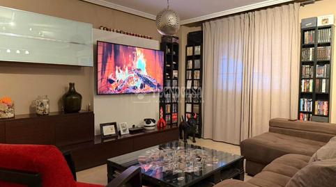 Foto 4 de Casa adosada en venda a Torrecastillo, Seseña