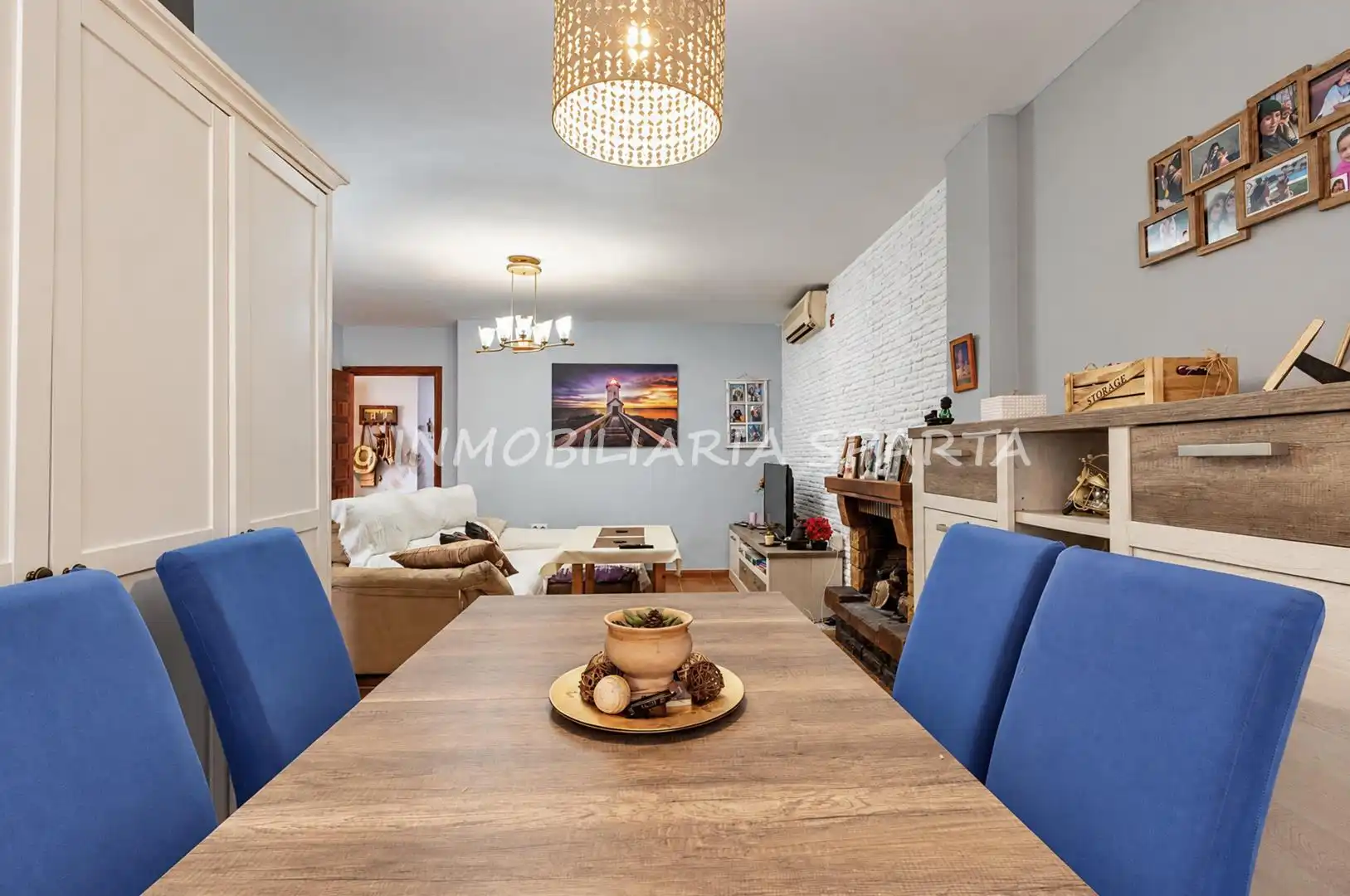 Sala d'estar de Casa o xalet en venda en Espartinas Pueblo