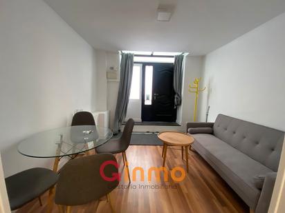 Living room of Flat to rent in  Madrid Capital