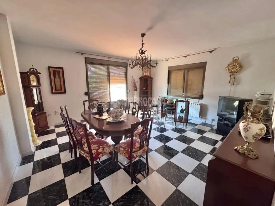 Comedor de Casa adosada en venta en Yepes con Calefacción