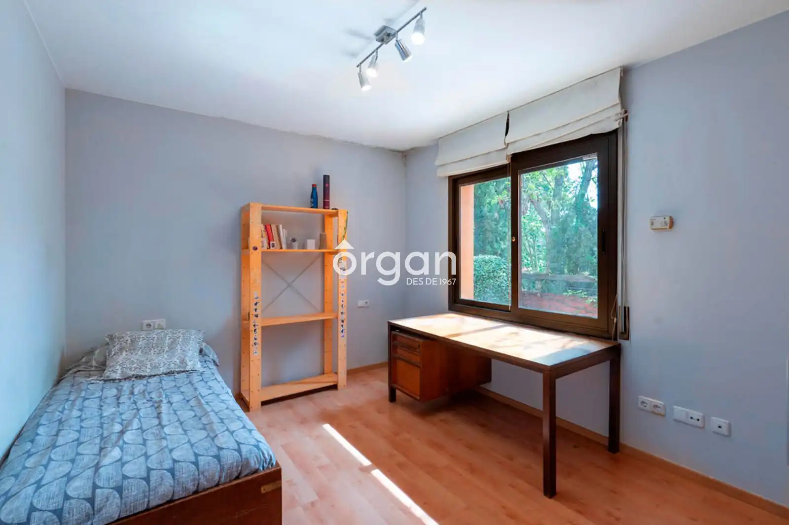 Schlafzimmer von Haus oder Chalet zum Verkauf in Cerdanyola del Vallès mit Klimaanlage, Heizung und Abstellraum