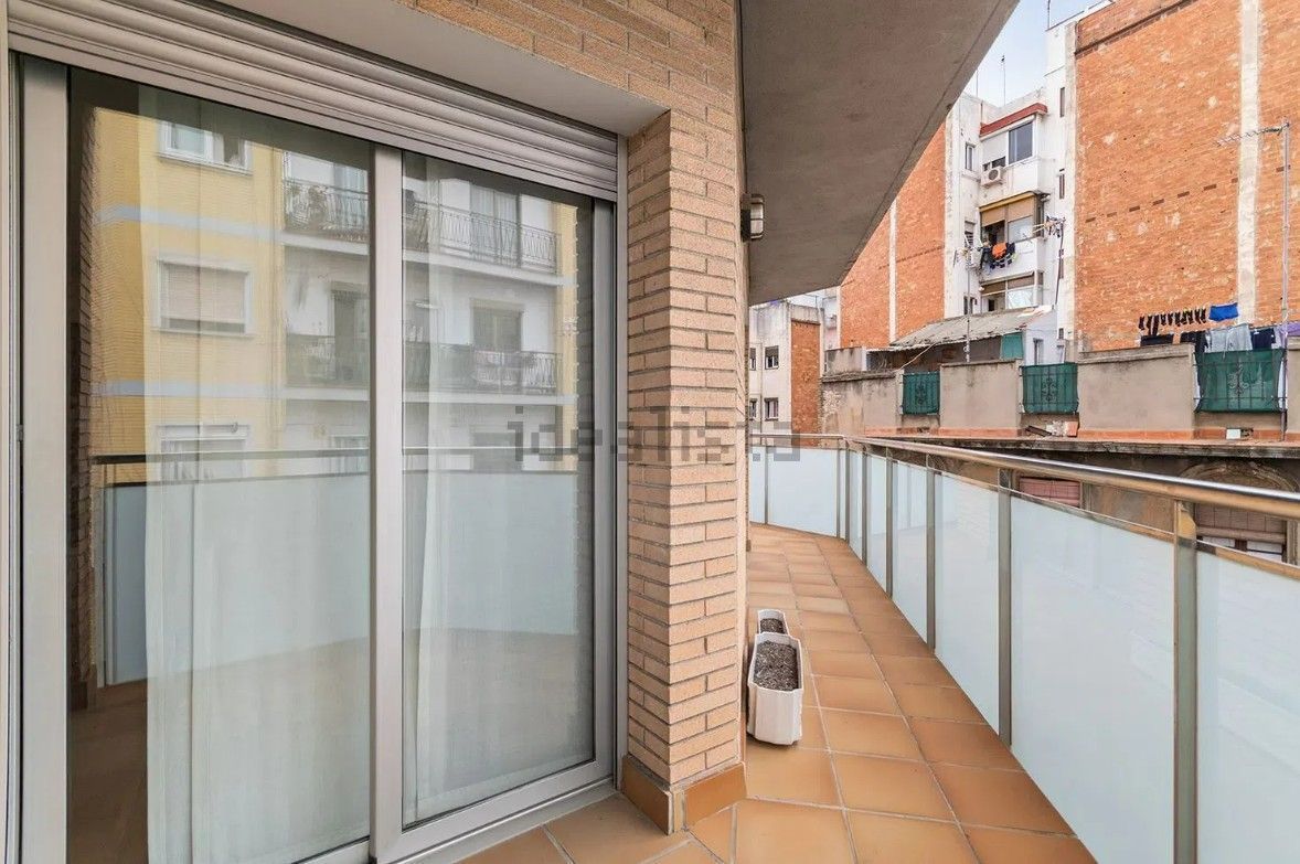 Terraza de Piso en venta en L'Hospitalet de Llobregat con Aire acondicionado, Calefacción y Terraza