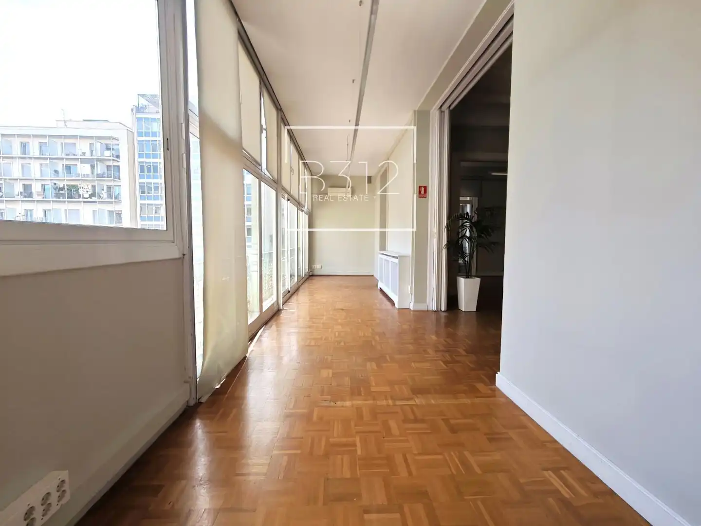 Oficina de alquiler en Barcelona con Aire acondicionado, Calefacción y Trastero