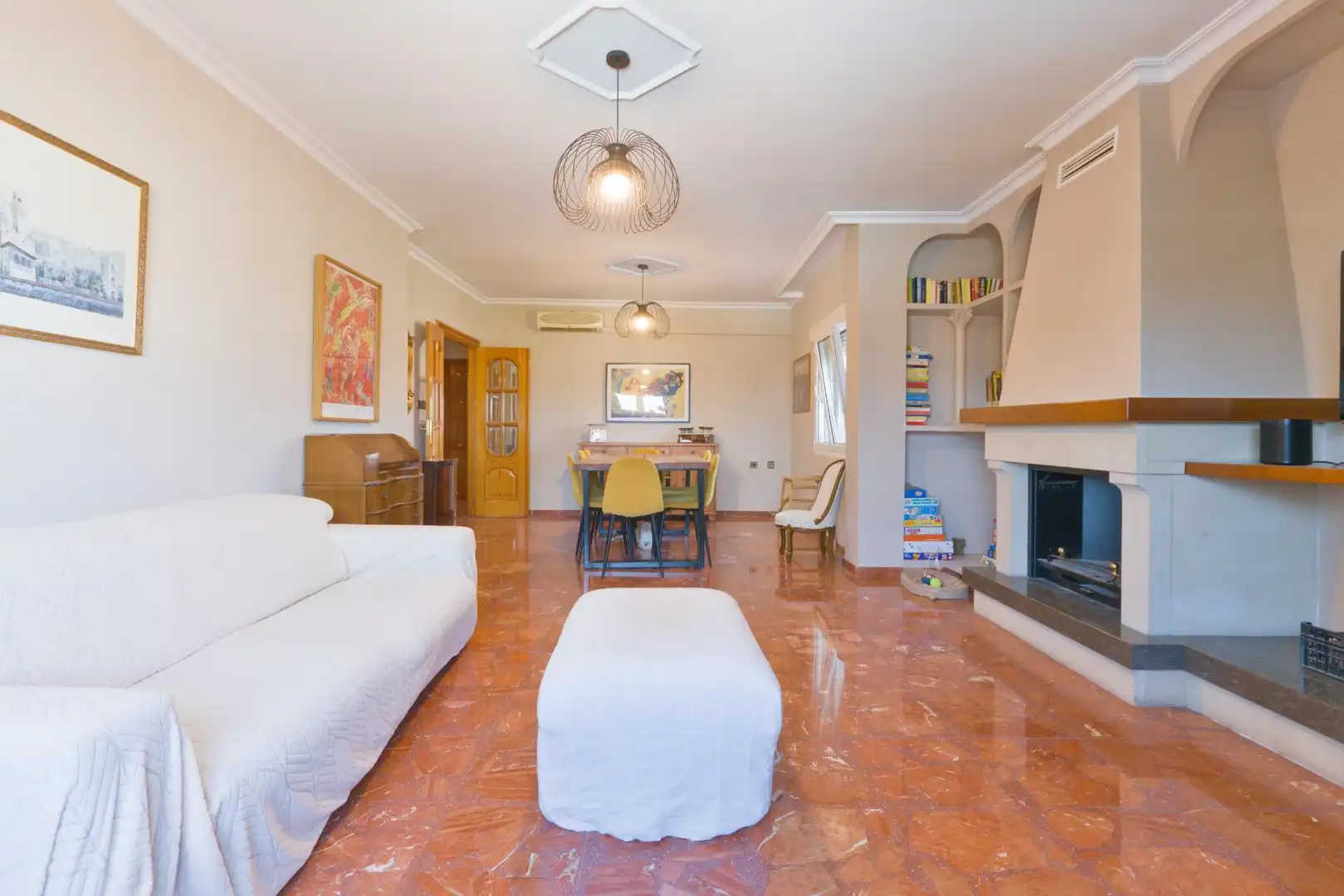 Sala de estar de Casa o chalet en venta en Cájar con Aire acondicionado, Calefacción y Jardín privado