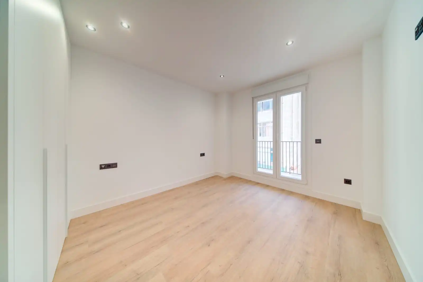 Flat with terrace for sale in Calle de las Delicias 15, imagen 14