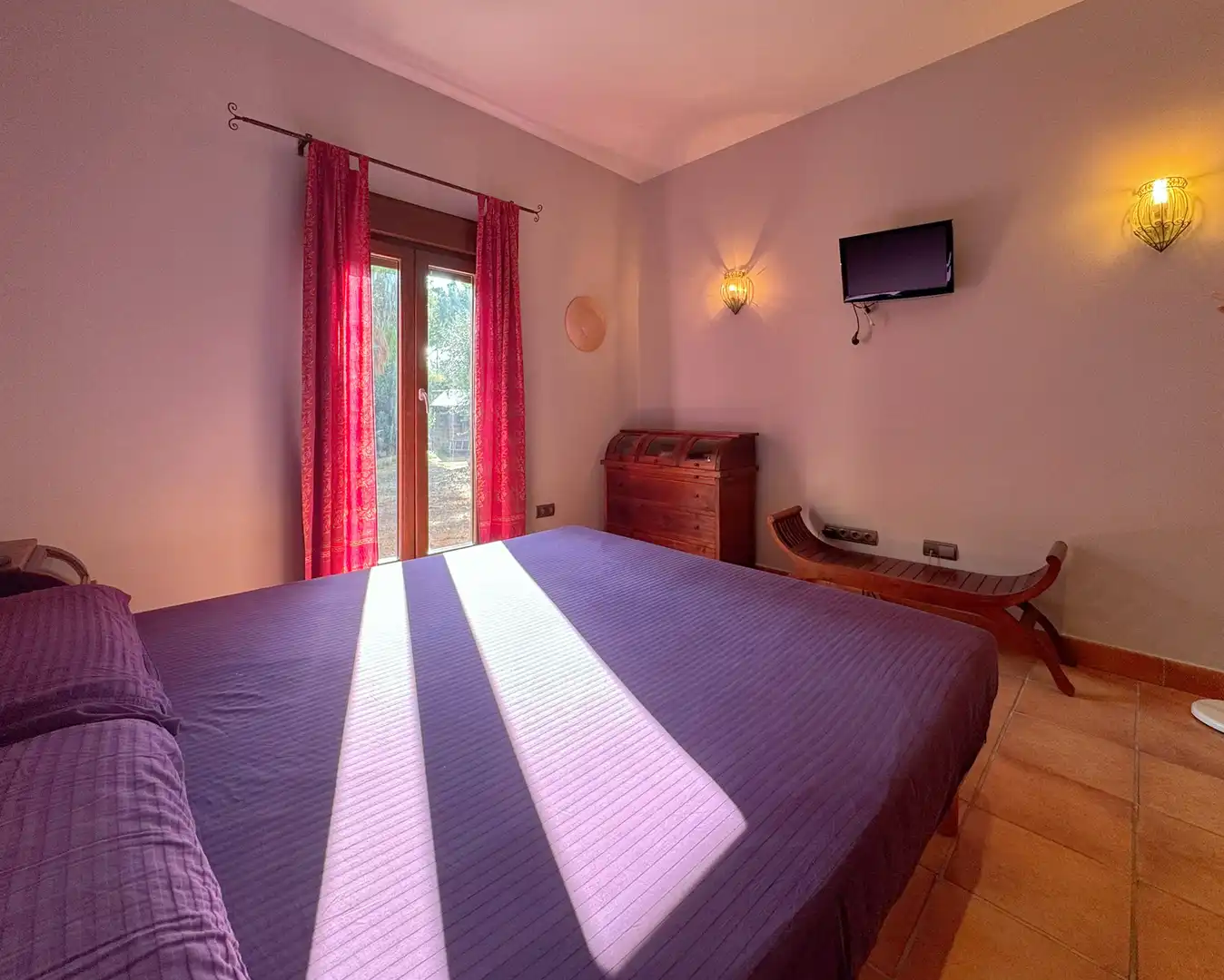 Habitación de Casa o chalet en venta en Carmona con Aire acondicionado, Calefacción y Jardín privado