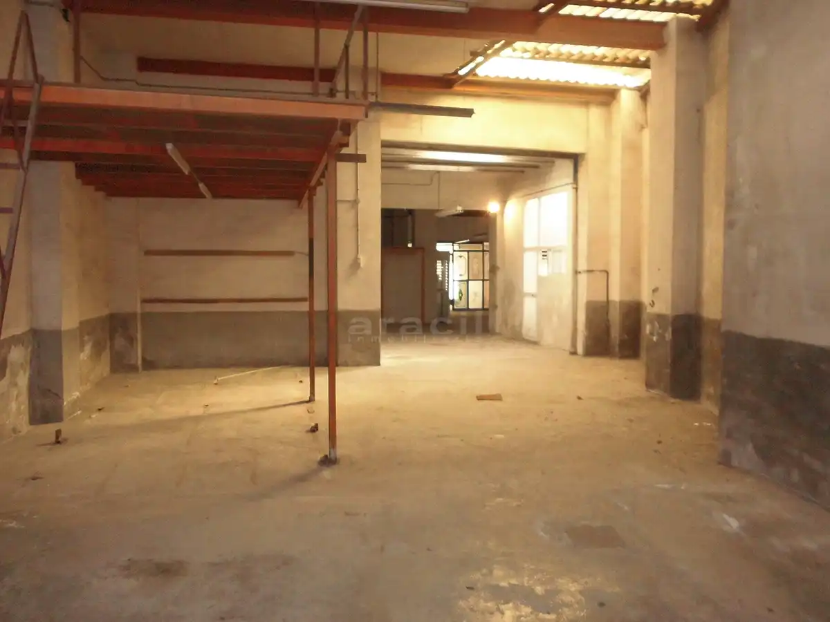 Local commercial à vendre à Carrer Anselm Aracil 12, imagen 3