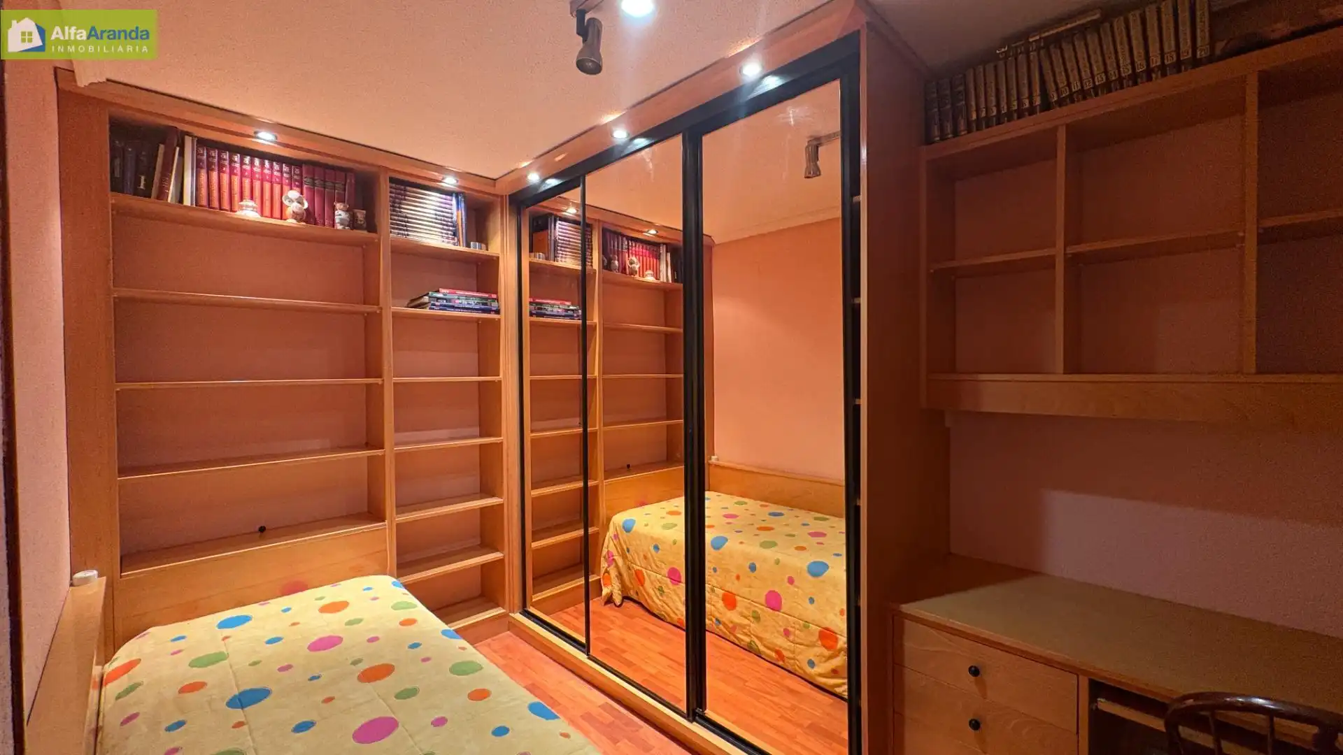 Bedroom of Flat for rent in Aranda de Duero  with Heating, Parquet flooring and Terrace