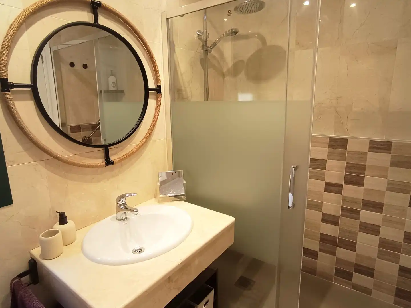 Baño de Apartamento de alquiler en Jávea / Xàbia con Aire acondicionado, Calefacción y Jardín privado