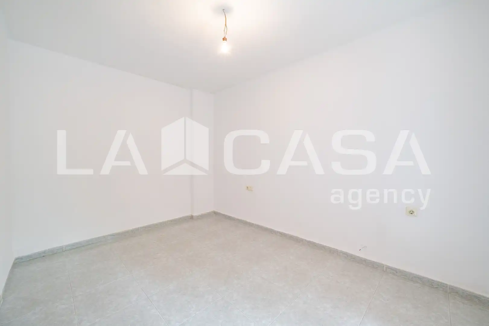 Flat with terrace for sale in Avinguda de Blasco Ibáñez, imagen 5