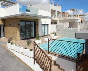 Vista exterior de Casa o xalet en venda en Cartagena amb Jardí privat, Terrassa i Piscina comunitària