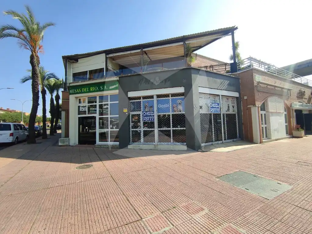 Local de alquiler en Avenida de Elvas, Avenida Elvas