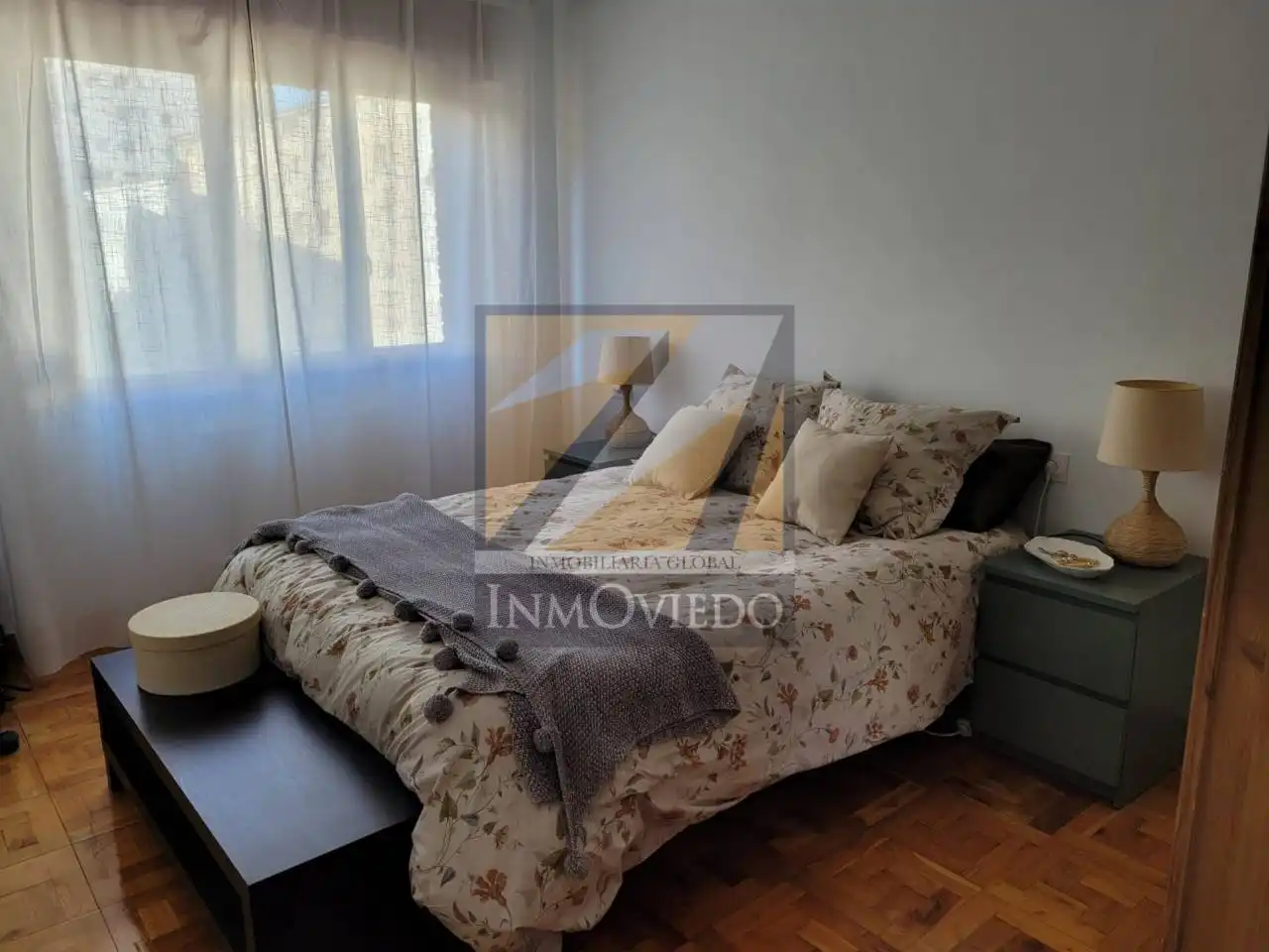 Schlafzimmer von Wohnung zur Miete in Oviedo  mit Heizung