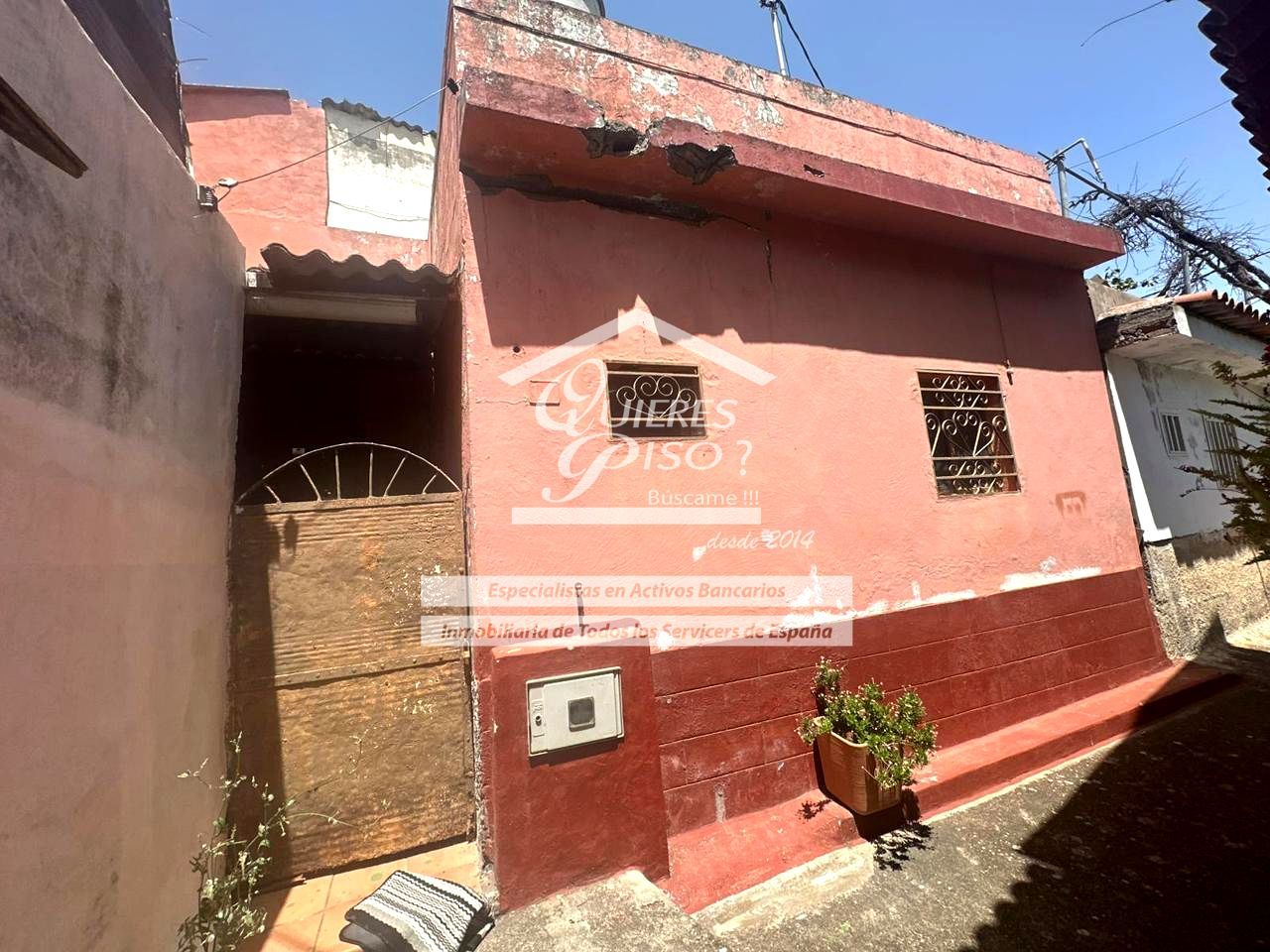 Vista exterior de Finca rústica en venda en Vega de San Mateo amb Jardí privat