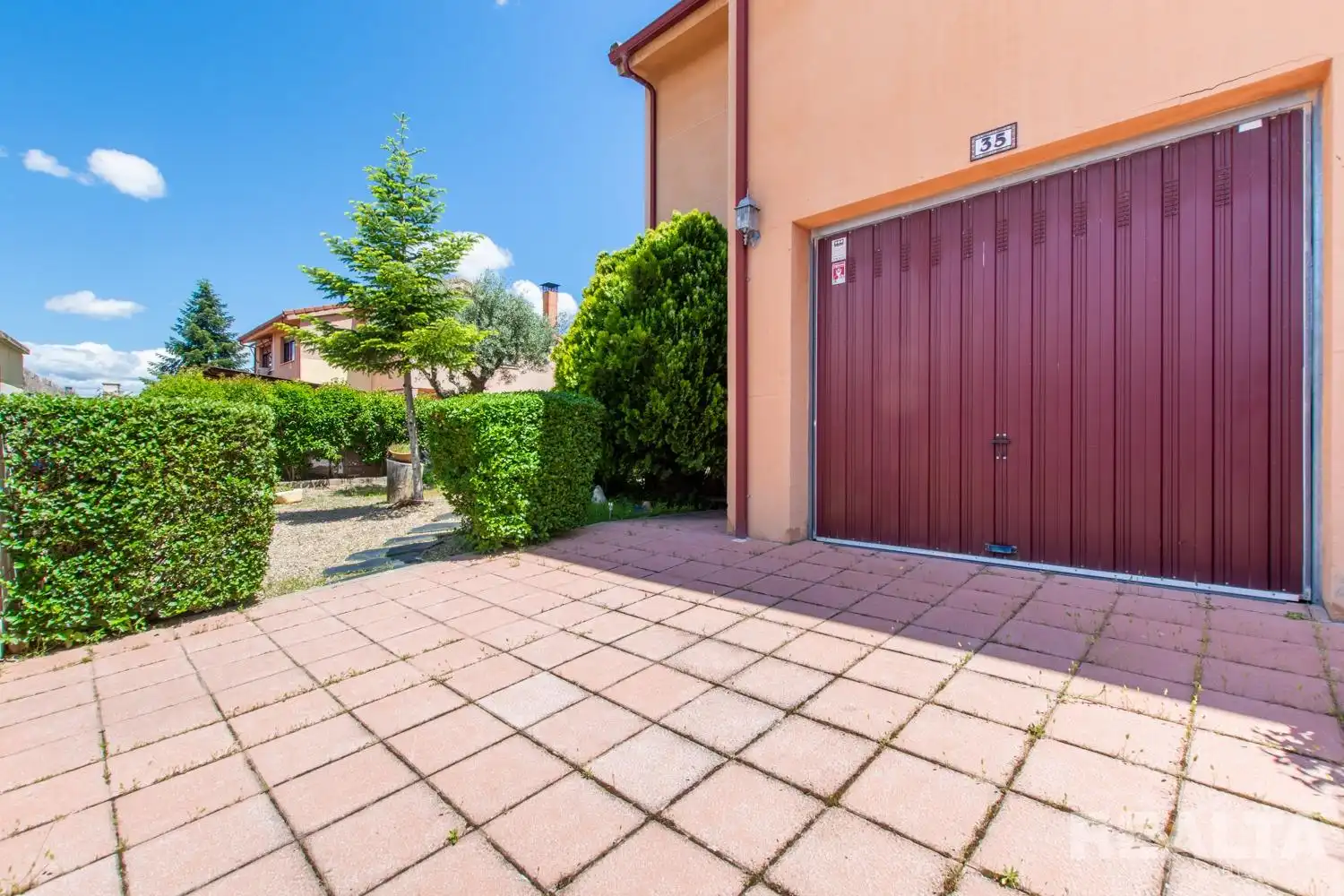 Parking de Casa adosada en venta en Valdetorres de Jarama