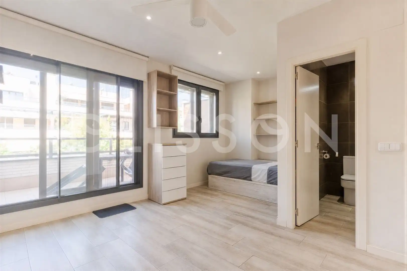 Bedroom of Detached homes for sale in Madrid  with Air Conditioner, Heating and Private garden