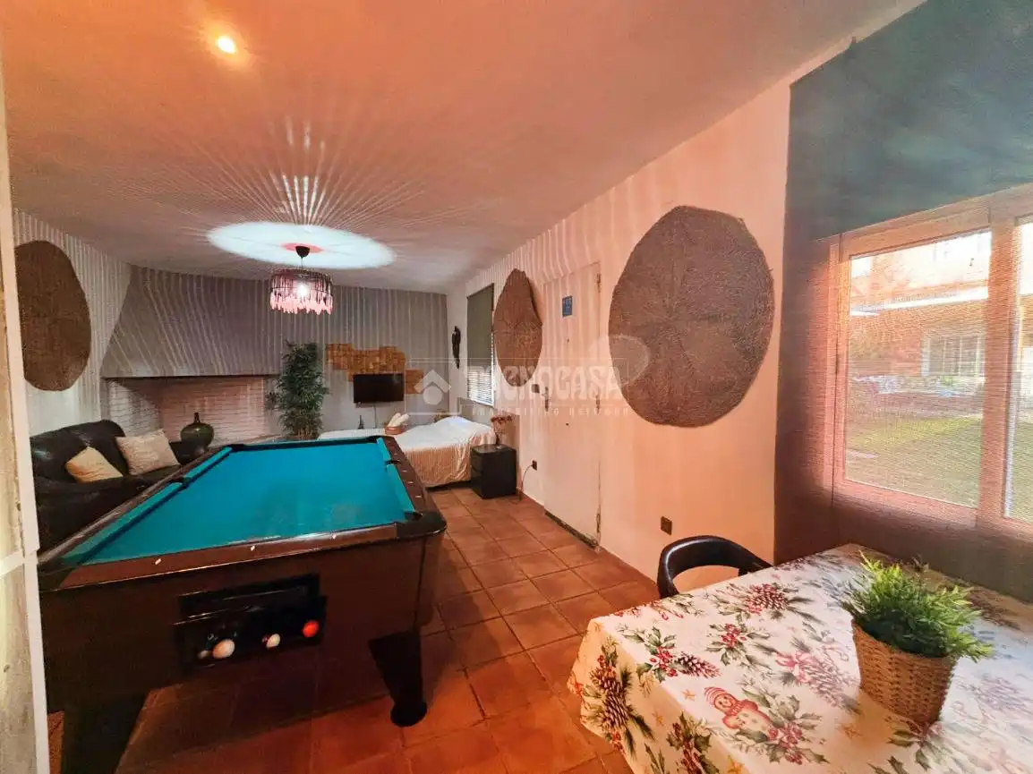 Casa adosada en venta en Zaragoza con Aire acondicionado