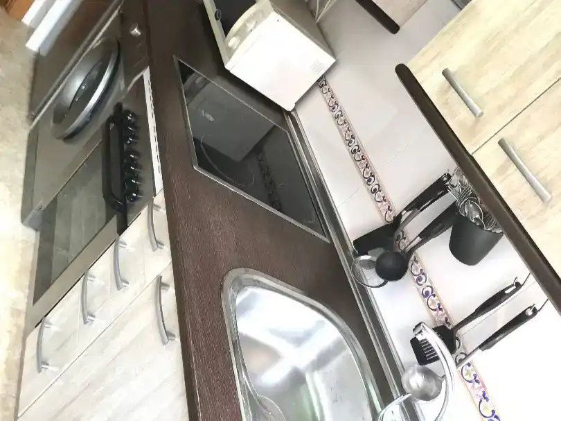 Cuina de Pis en venda en El Tiemblo  amb Aire condicionat, Parquet i Moblat