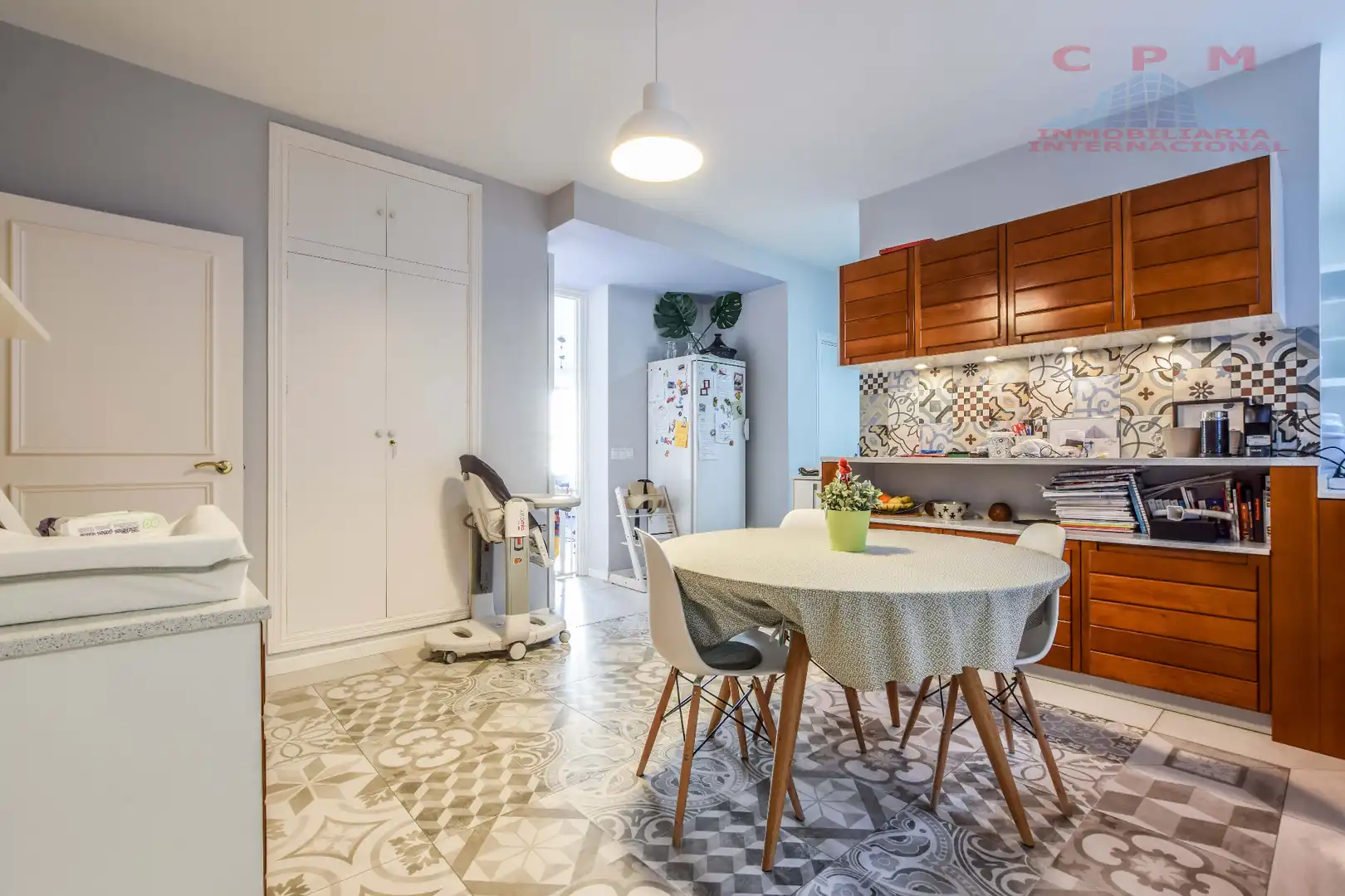 Kitchen of Flat for rent in Madrid  with Air Conditioner, Heating and Parquet flooring