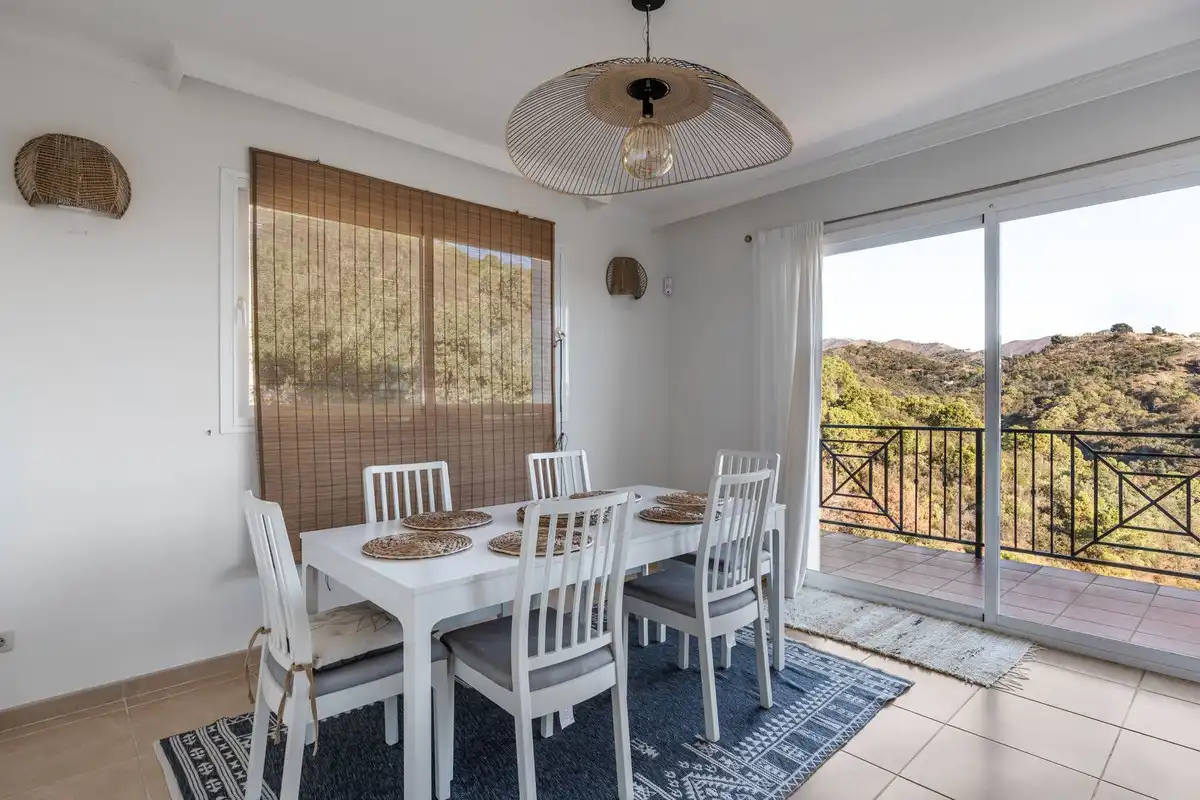 Dining room of Houses for sale in Estepona  with Air Conditioner, Private garden and Terrace