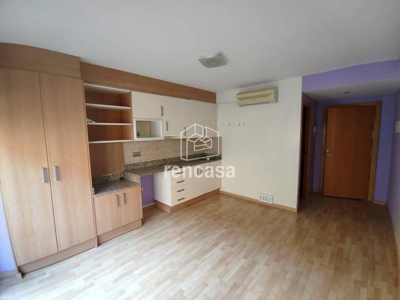 Flat for sale in  Lleida Capital  with Air Conditioner and Parquet flooring
