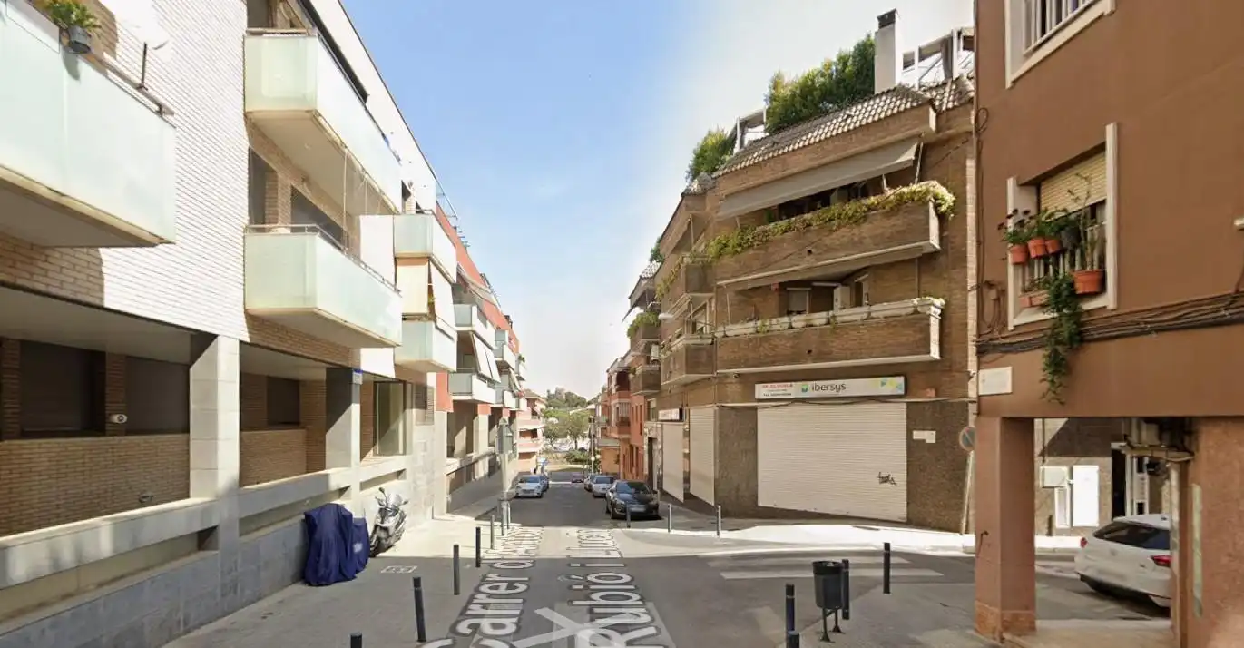 Piso con ascensor en venta en ANTONI RUBIO I LLUCH D'