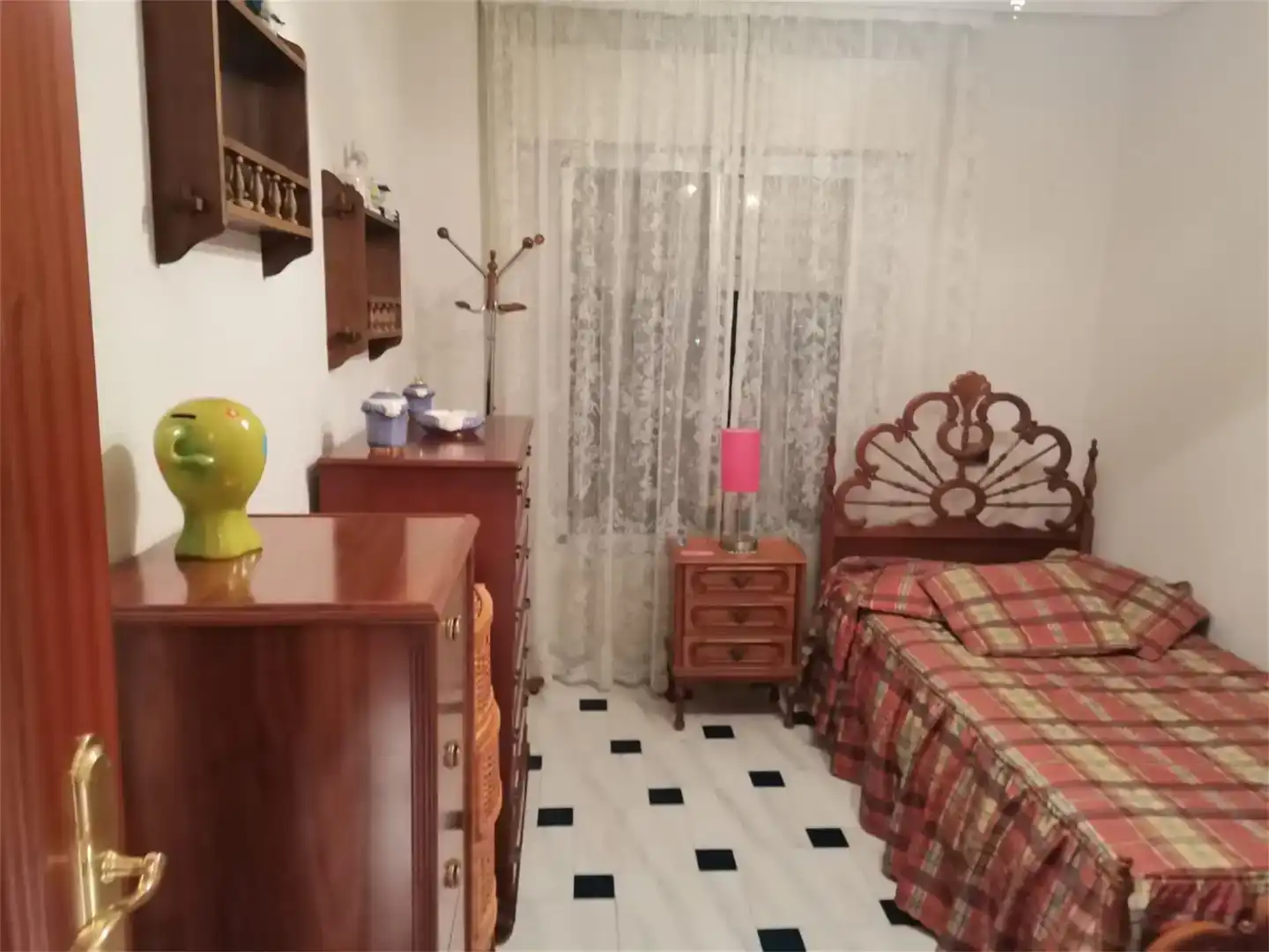 Dormitori de Pis en venda en Vitigudino amb Aire condicionat, Jardí privat i Traster