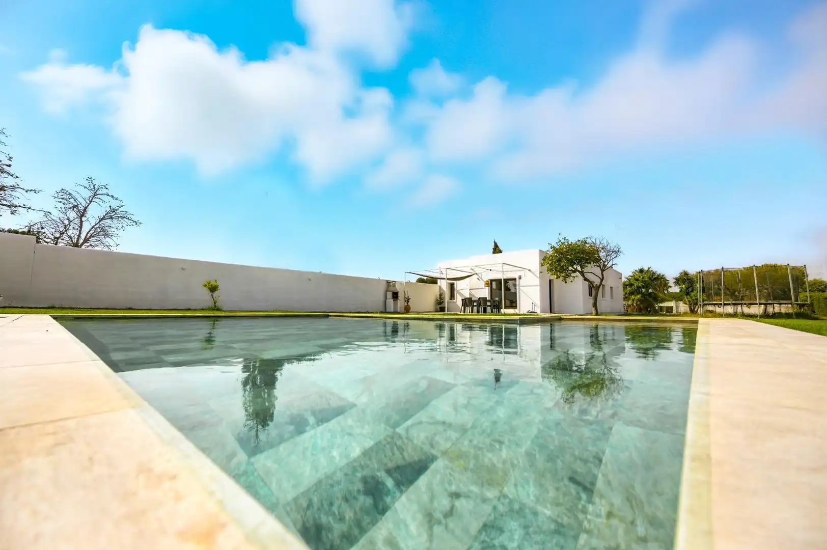 Piscina de Casa o xalet en venda en Chiclana de la Frontera amb Jardí privat, Traster i Piscina