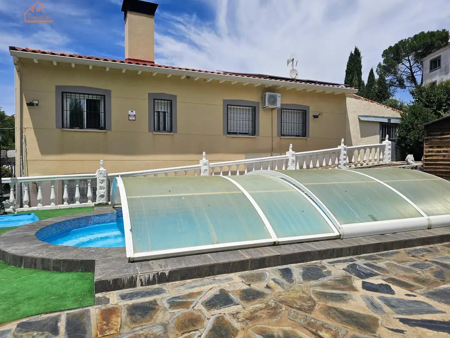 Piscina de Casa o xalet en venda en Chinchón amb Aire condicionat, Calefacció i Jardí privat