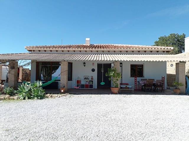 Finca rústica en Venta en Almayate