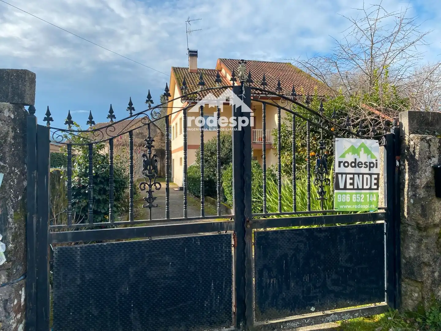 Exterior view of Houses for sale in Crecente  with Heating, Storage room and Swimming Pool
