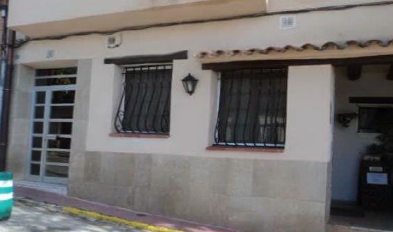 Vista exterior de Local en venda en Almoster