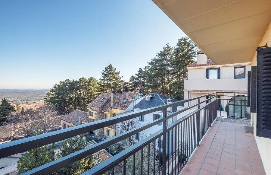 Balcony of Houses for sale in San Lorenzo de El Escorial  with Heating, Private garden and Terrace