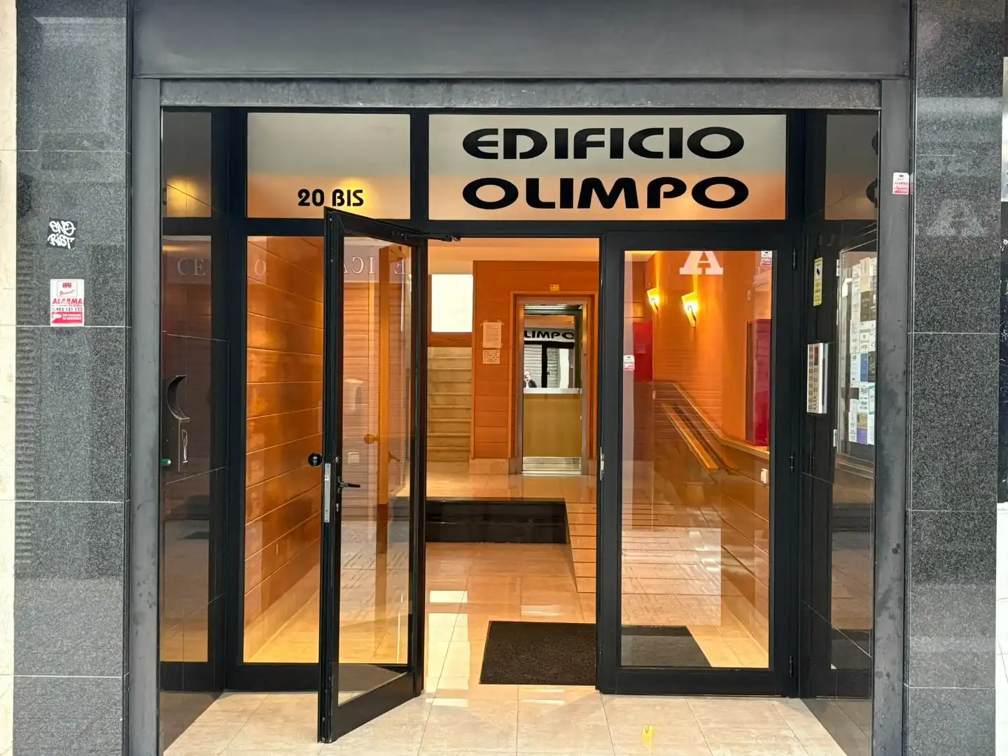 Ufficio con ascensore in affitto a Isidoro Macabich 20, imagen 8
