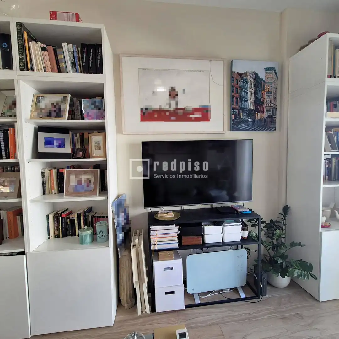 Sala d'estar de Pis en venda en Sevilla amb Aire condicionat i Terrassa