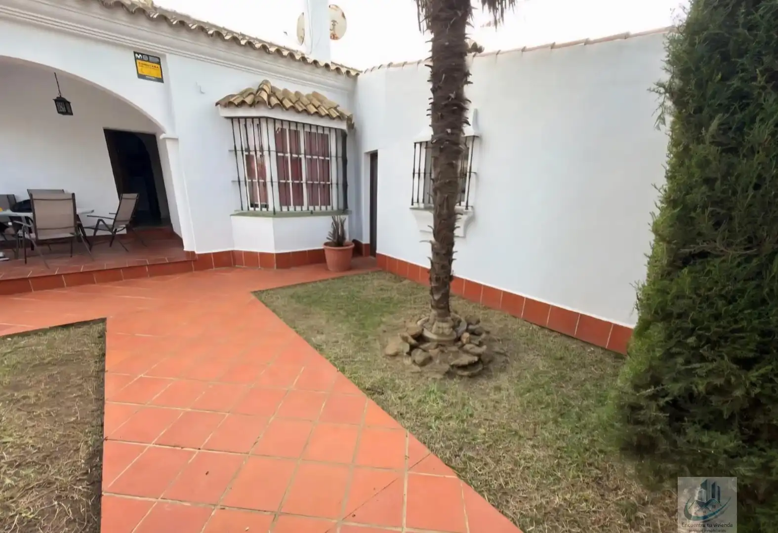 Chalet con piscina en venta en Los Gallos, imagen 2