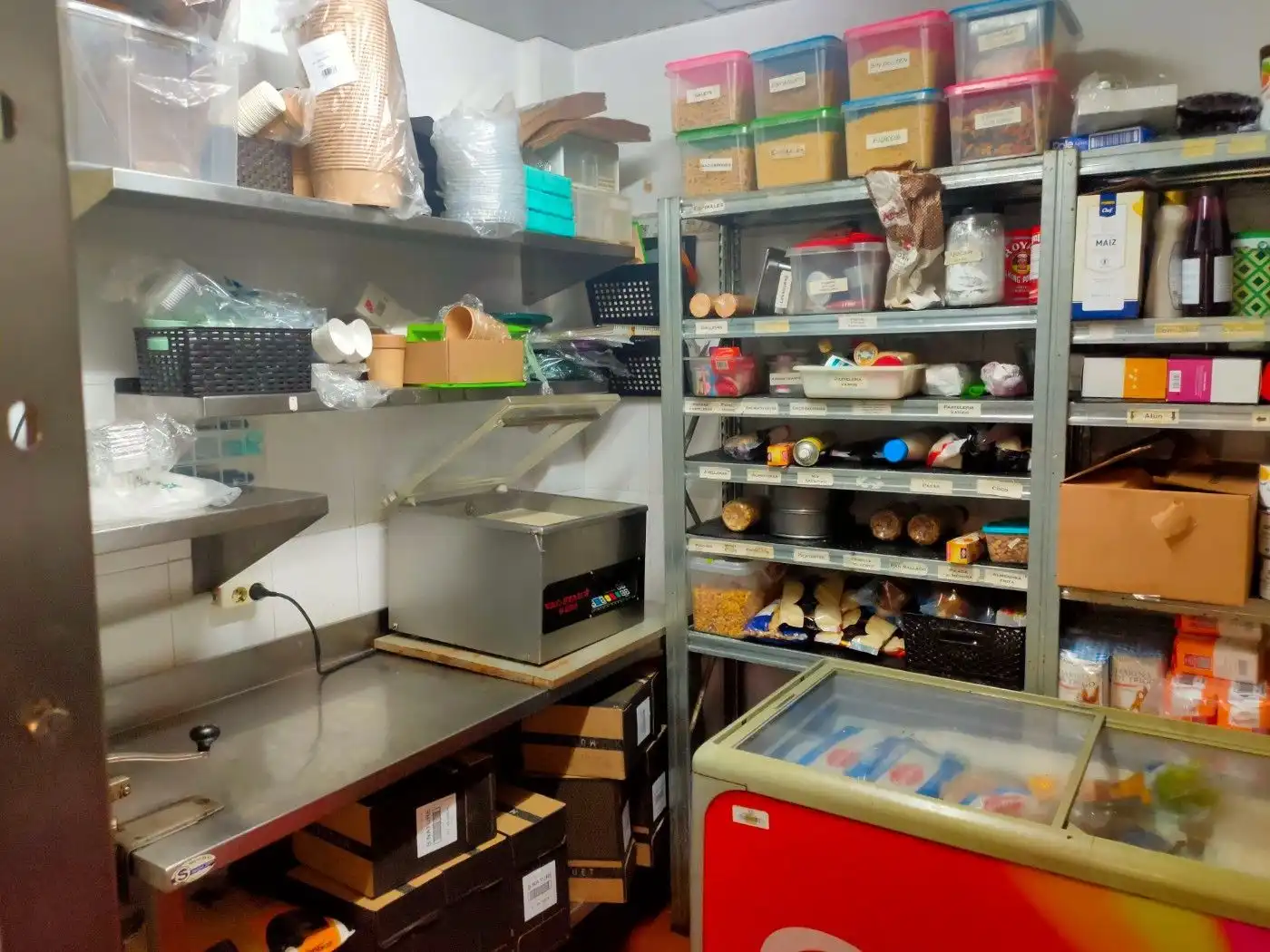 Business premises for transfer in Can Pou - Camp de Mar, imagen 37